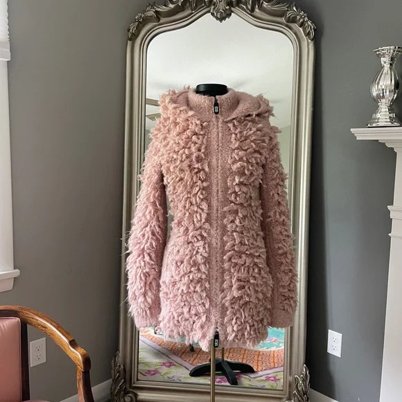 Giorgio Armani Pink Ski Jacket with Cozy Hood - Picture 1 of 8